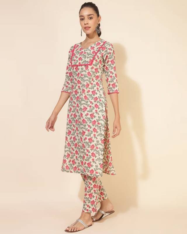 Women Cotton Floral Printed Kurta Pant Set