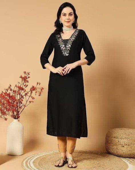 Women Embroidered Straight Kurta