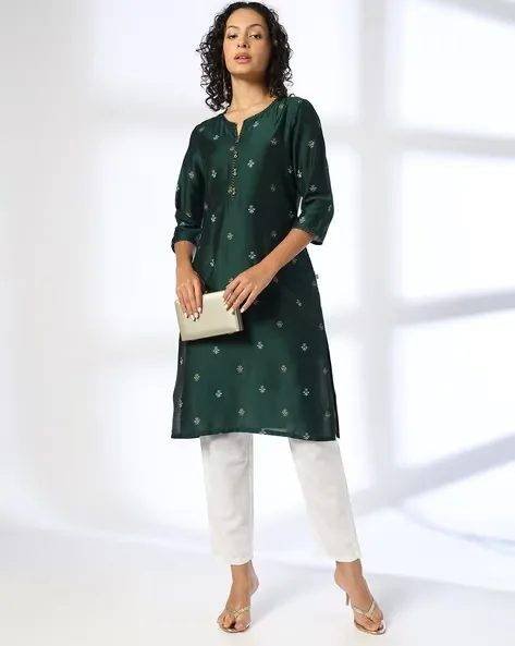 Women Embroidered Straight Kurta